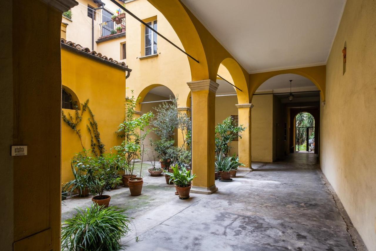 Sotto I Portici Di Bologna Appartement Buitenkant foto